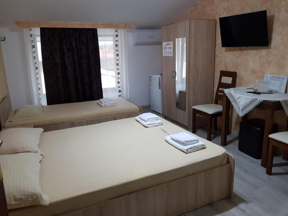Casa Lipianu Hotel Târgu Jiu Cameră foto