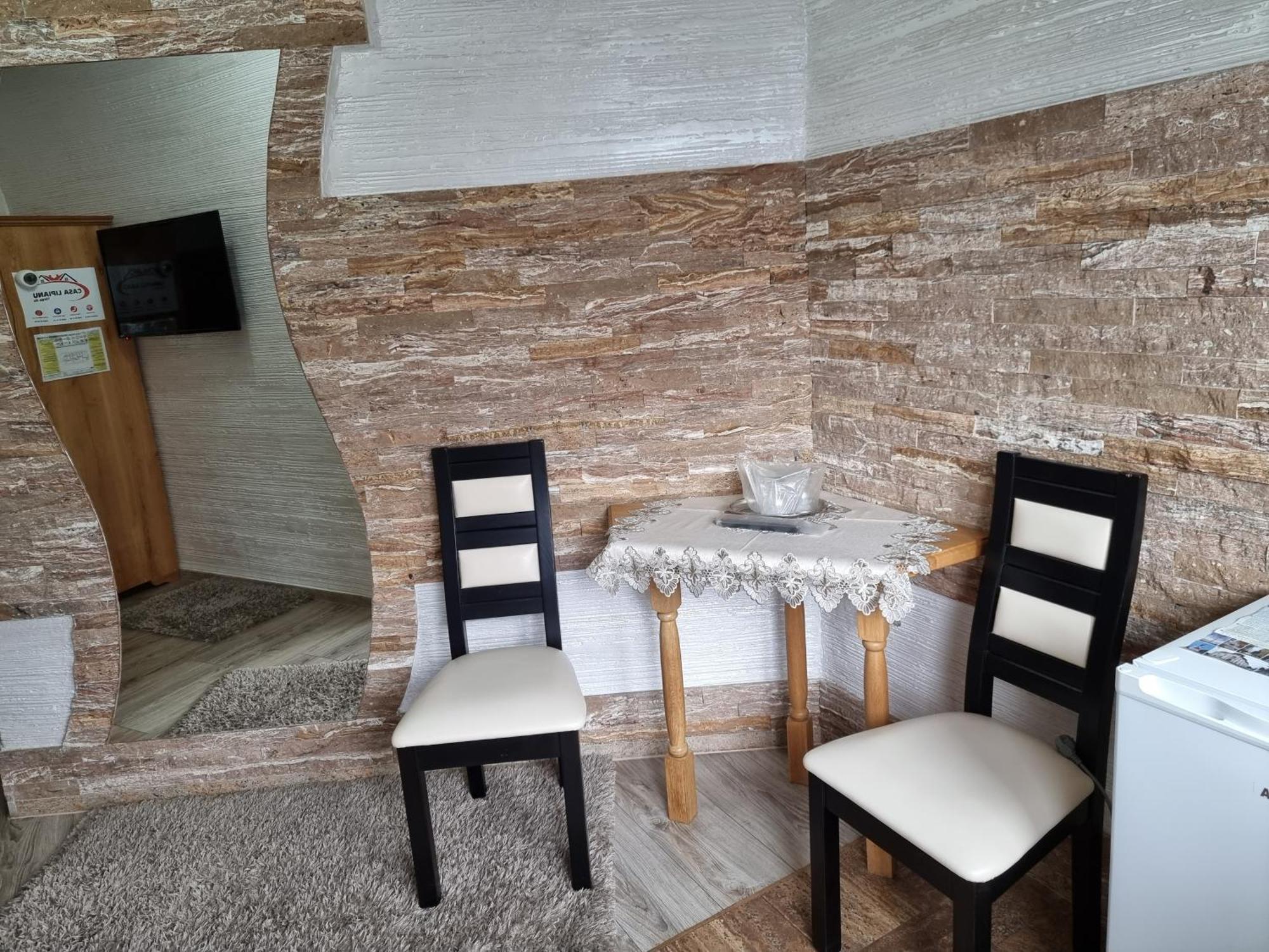 Casa Lipianu Hotel Târgu Jiu Cameră foto